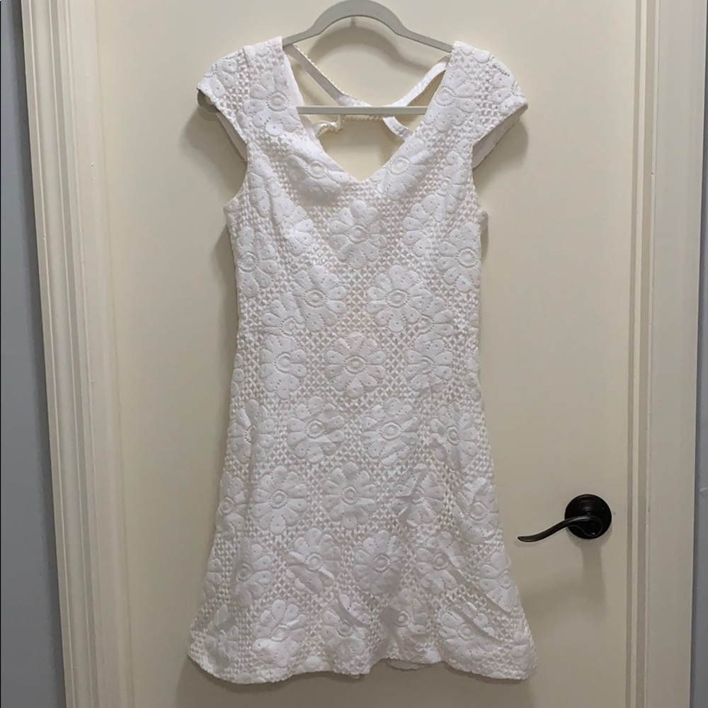 Lilly P white crochet dress w/ pearl beaded back